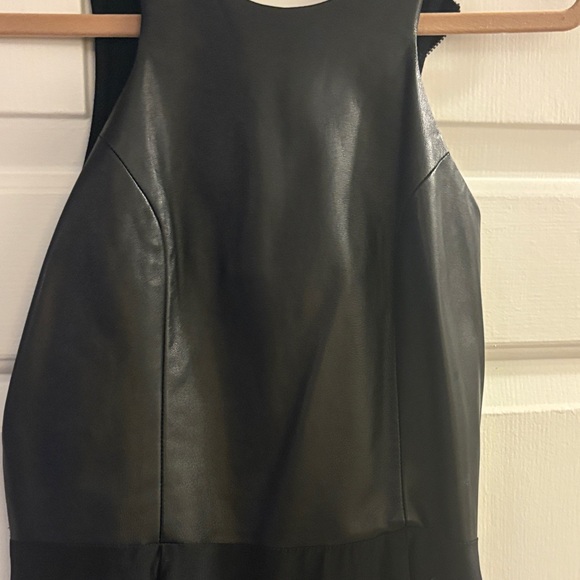 Mason Black Sleeveless Mini Dress - Picture 2 of 3